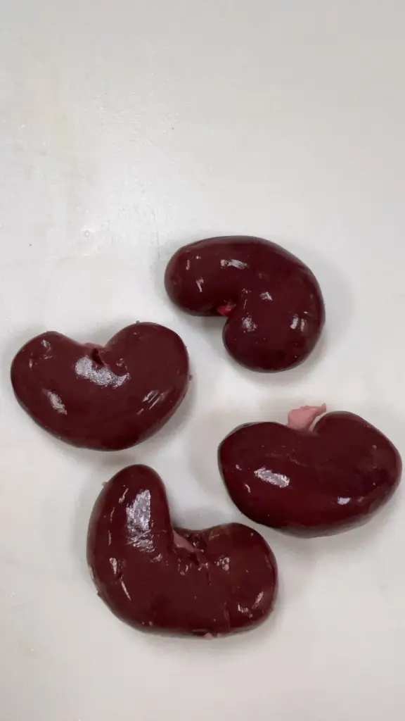 安省本地羊腰子 （鲜） (1LB)