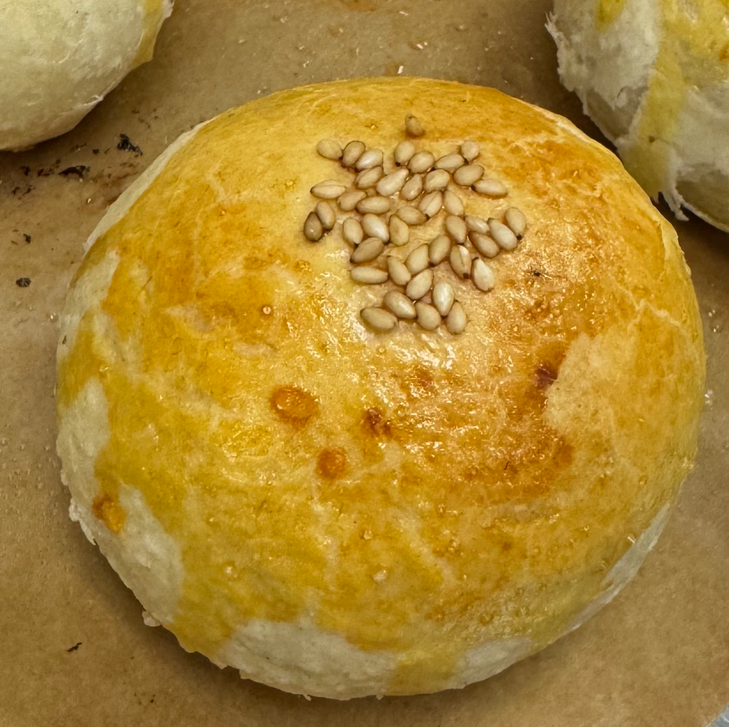 Egg Yolk Pastry (Mochi)