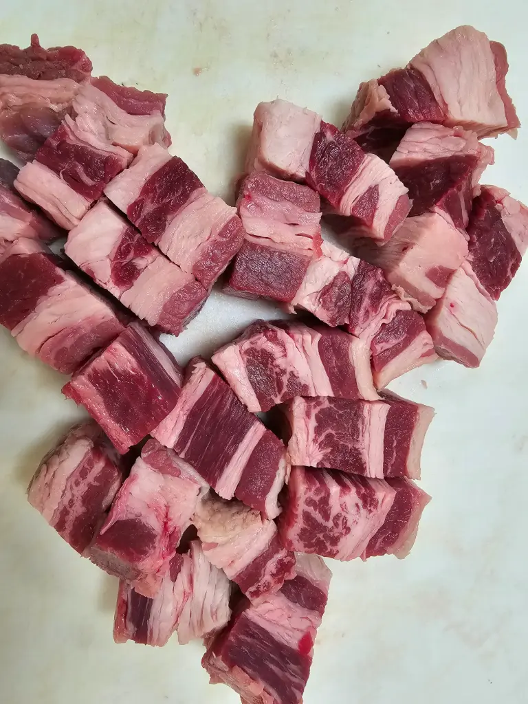 Beef A+ Navel BBQ Dices (1lb)