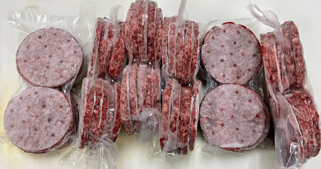 Beef Burger Patty (Frozen Black Peper, Salt) (1lb)