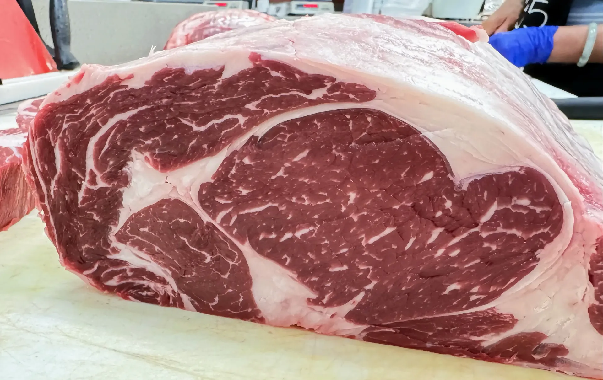 BF RIBEYE CAN AAA 1855 (Black Angus) (2.7lb)