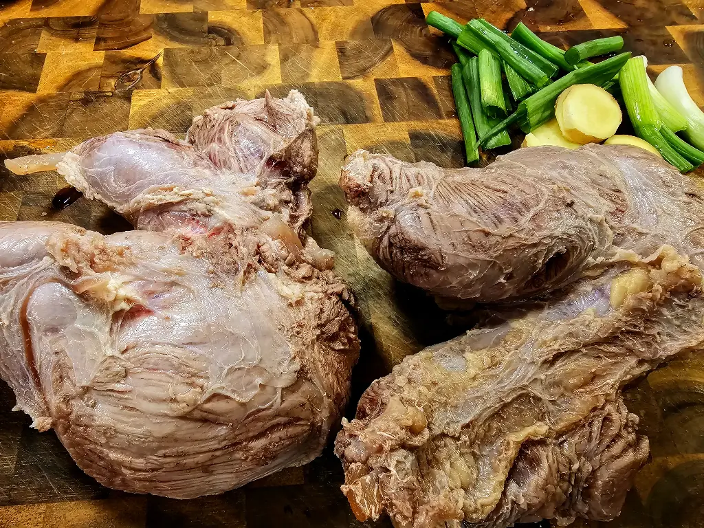 Beef Boneless Front Shank (4lb)